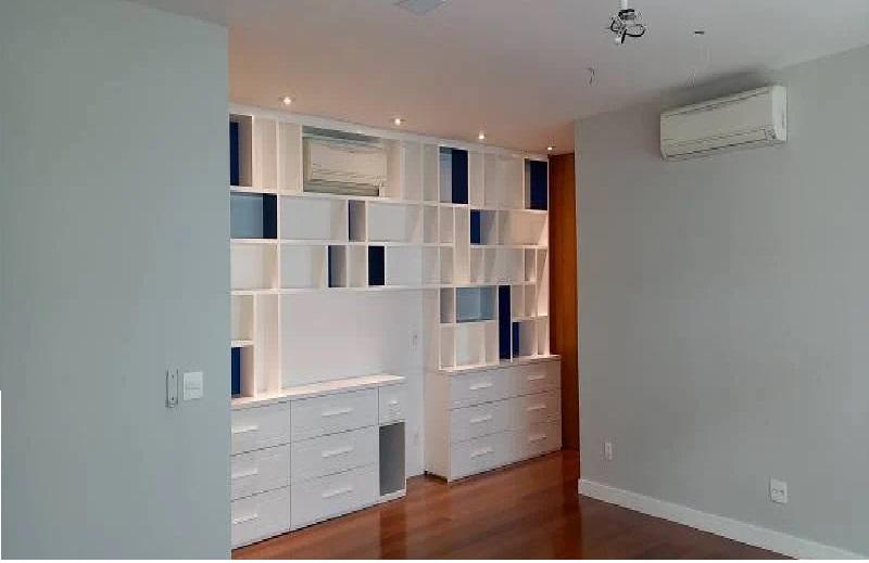 Apartamento à venda com 3 quartos, 133m² - Foto 2