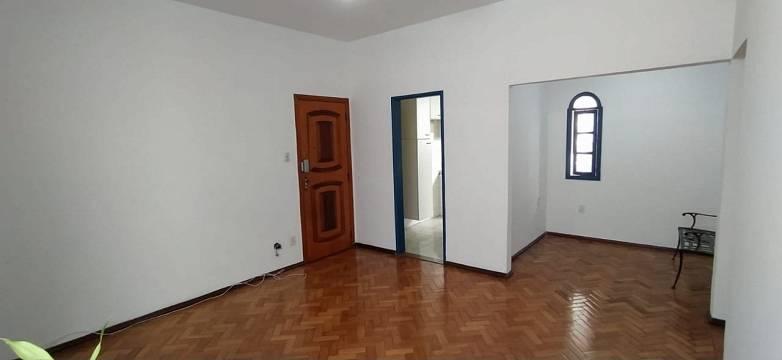 Apartamento à venda com 3 quartos, 90m² - Foto 1