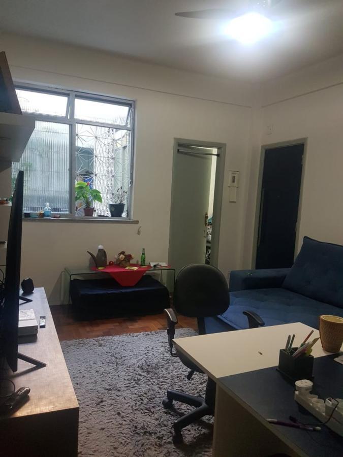 Apartamento à venda com 2 quartos, 74m² - Foto 11