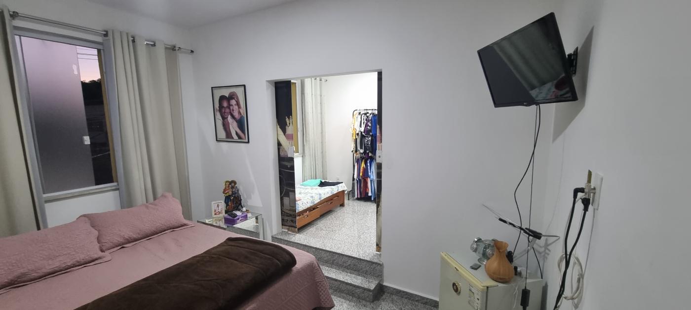 Casa à venda com 4 quartos, 107m² - Foto 15