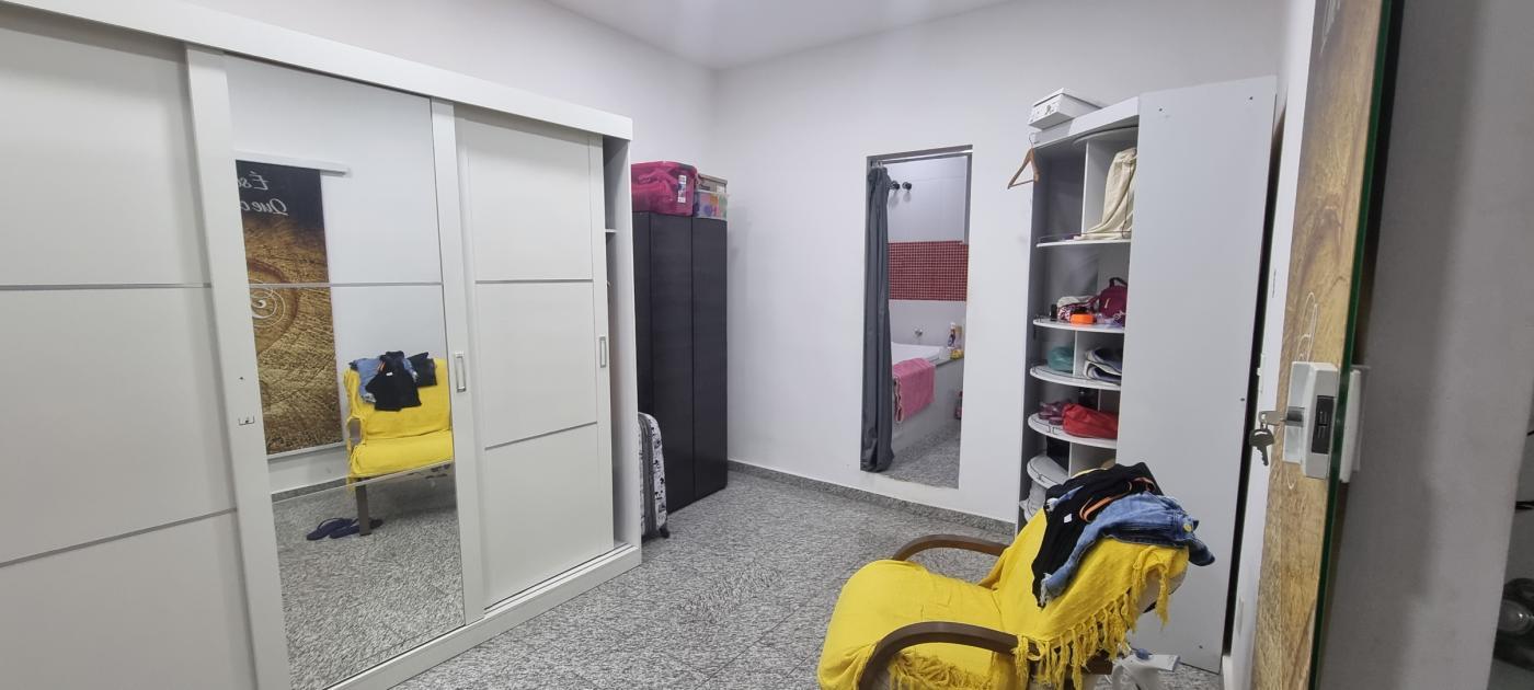 Casa à venda com 4 quartos, 107m² - Foto 16