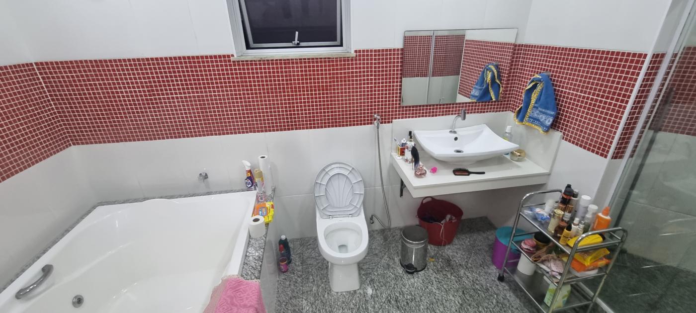 Casa à venda com 4 quartos, 107m² - Foto 18