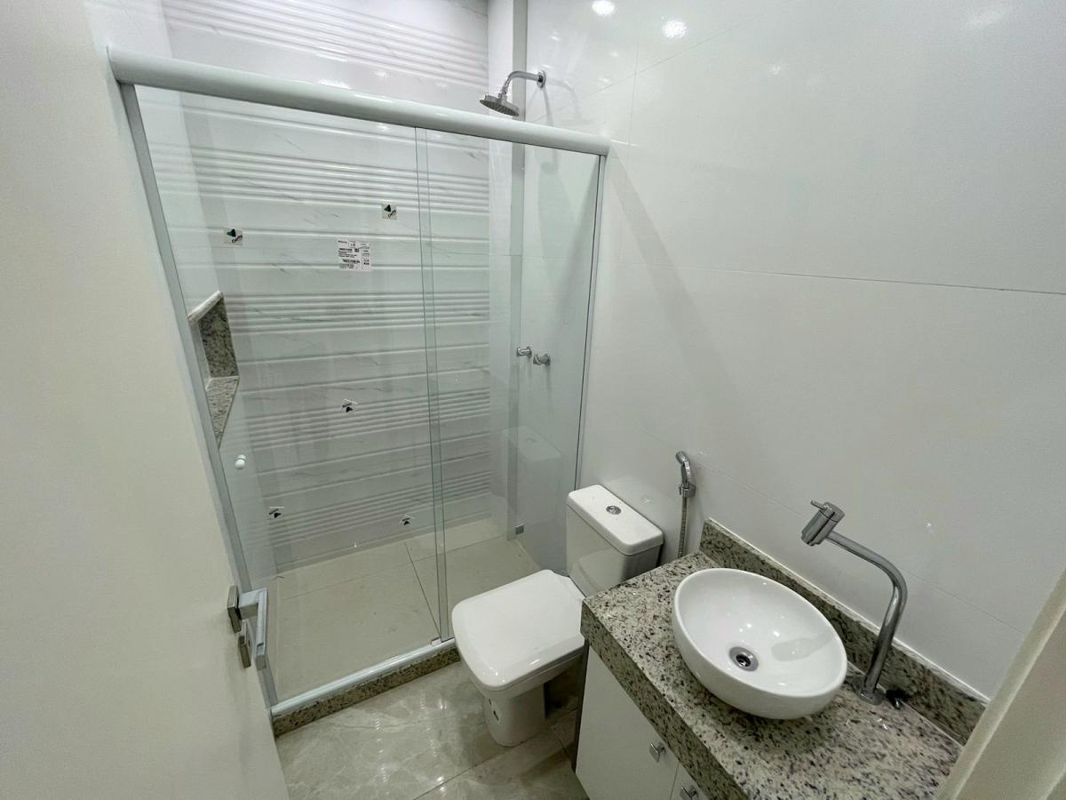 Apartamento à venda com 2 quartos, 78m² - Foto 4