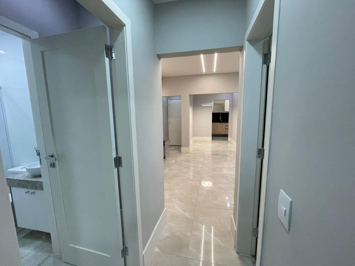 Apartamento à venda com 2 quartos, 78m² - Foto 7