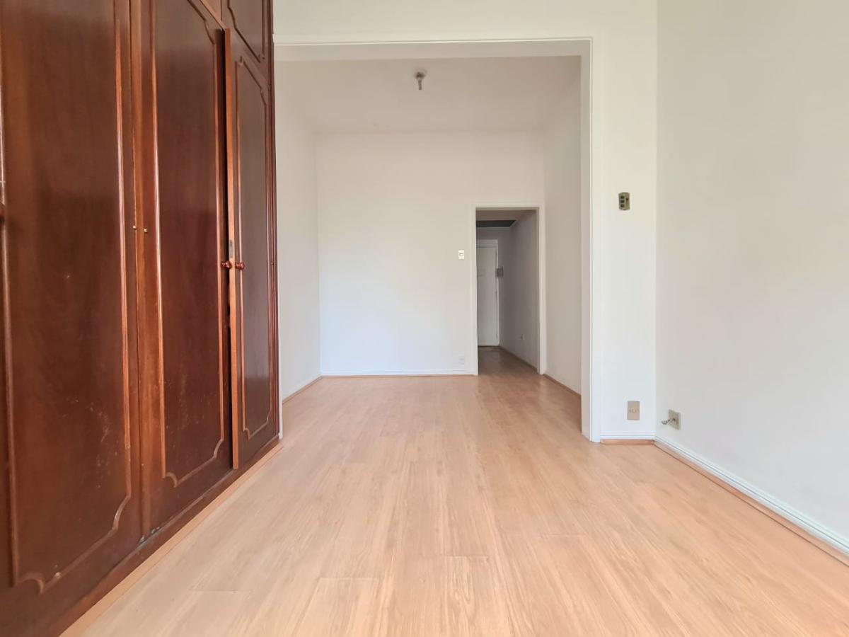 Casa à venda com 1 quarto, 33m² - Foto 11