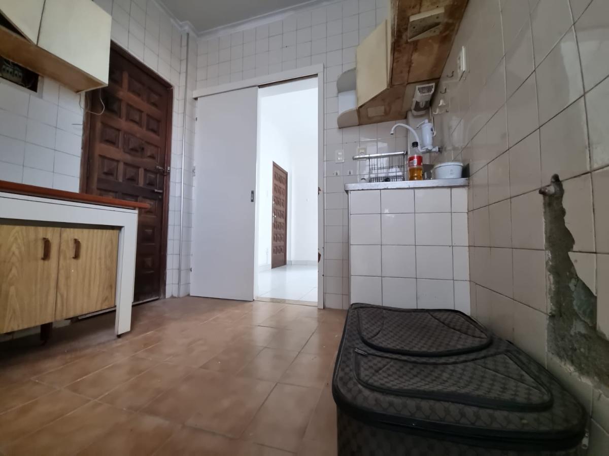 Apartamento à venda com 2 quartos, 68m² - Foto 10