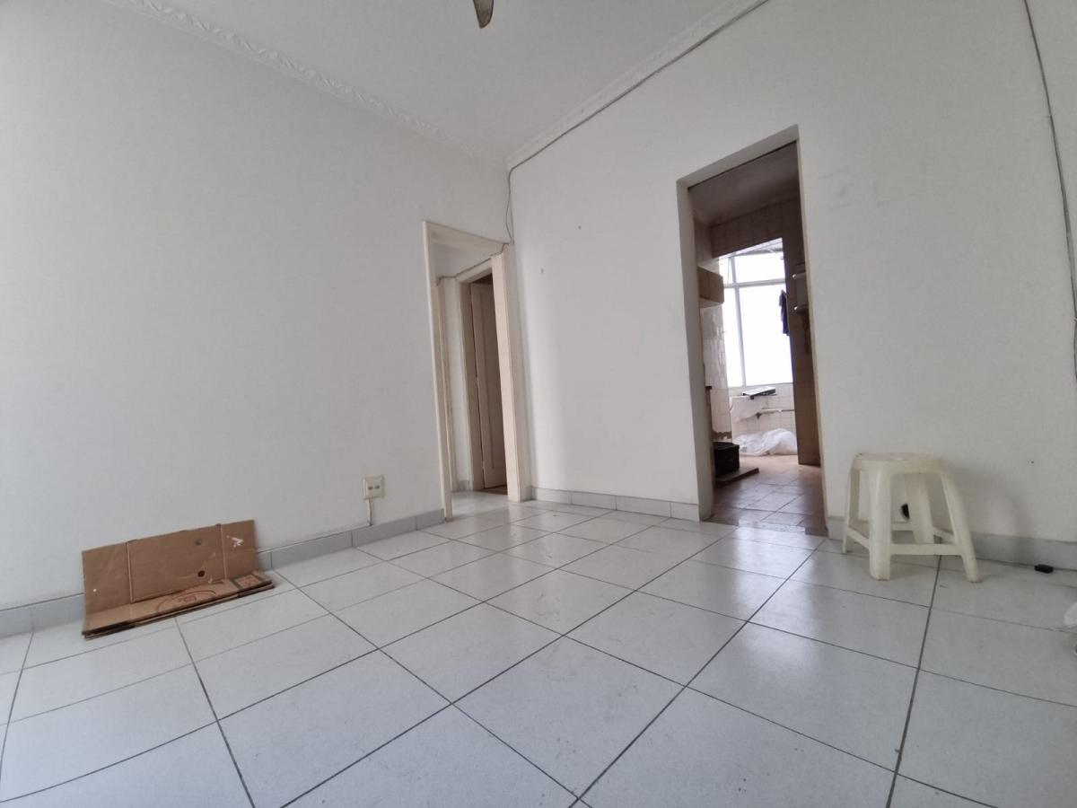 Apartamento à venda com 2 quartos, 68m² - Foto 17