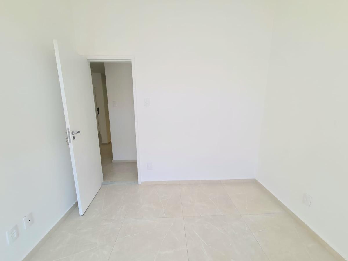 Apartamento à venda com 2 quartos, 60m² - Foto 13