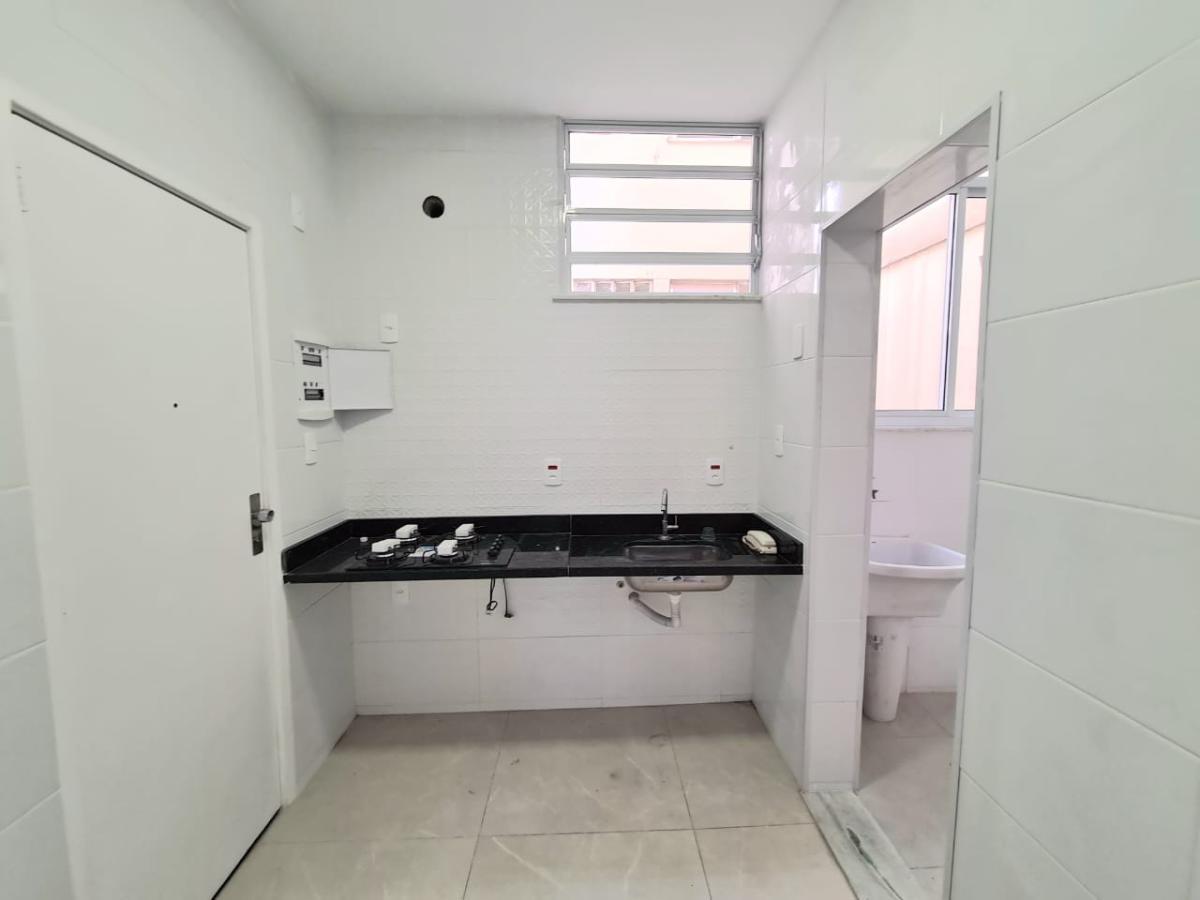 Apartamento à venda com 2 quartos, 60m² - Foto 25