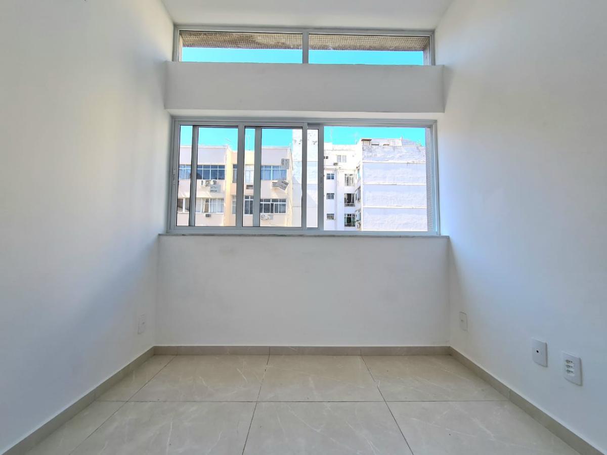 Apartamento à venda com 2 quartos, 60m² - Foto 28