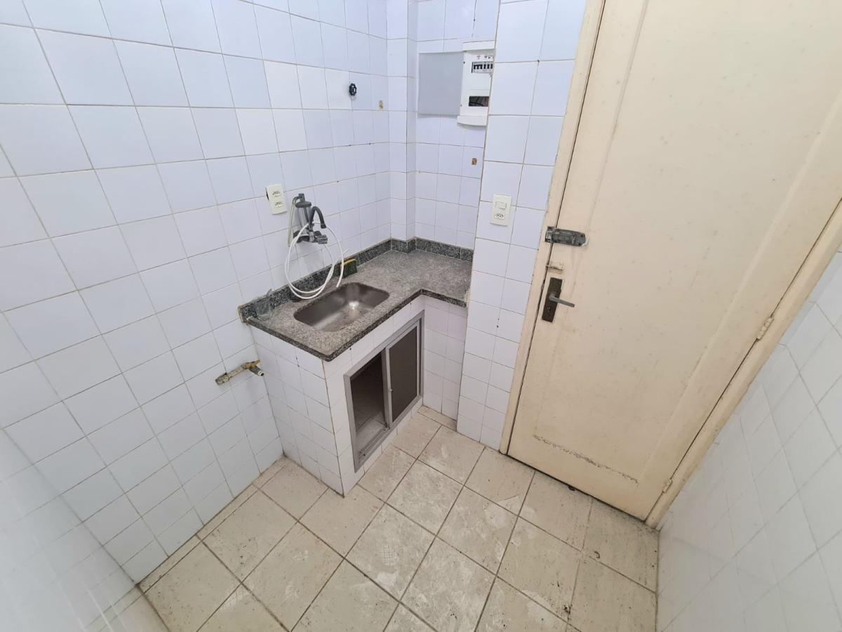 Apartamento à venda com 1 quarto, 50m² - Foto 19