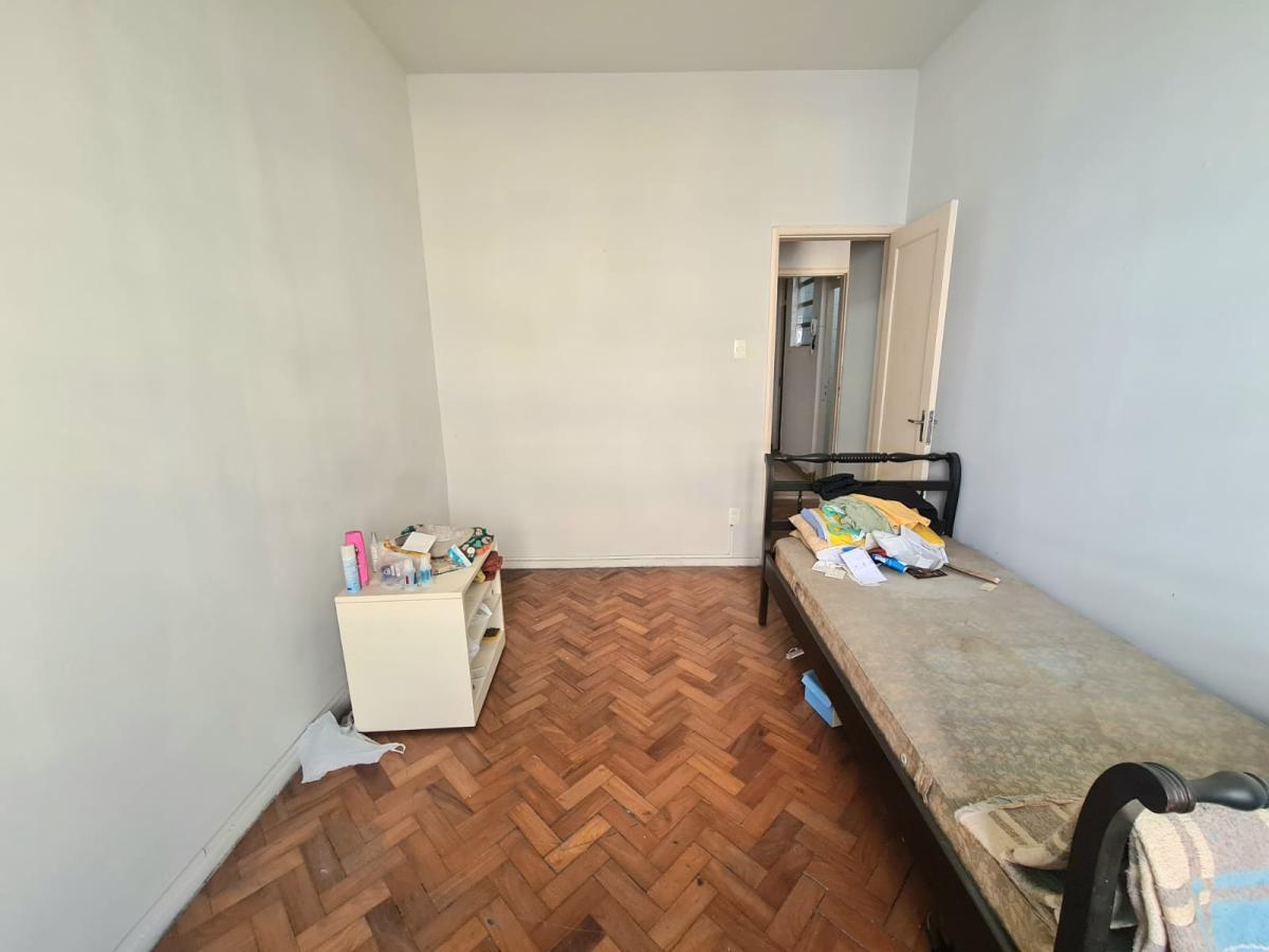 Apartamento à venda com 1 quarto, 50m² - Foto 9