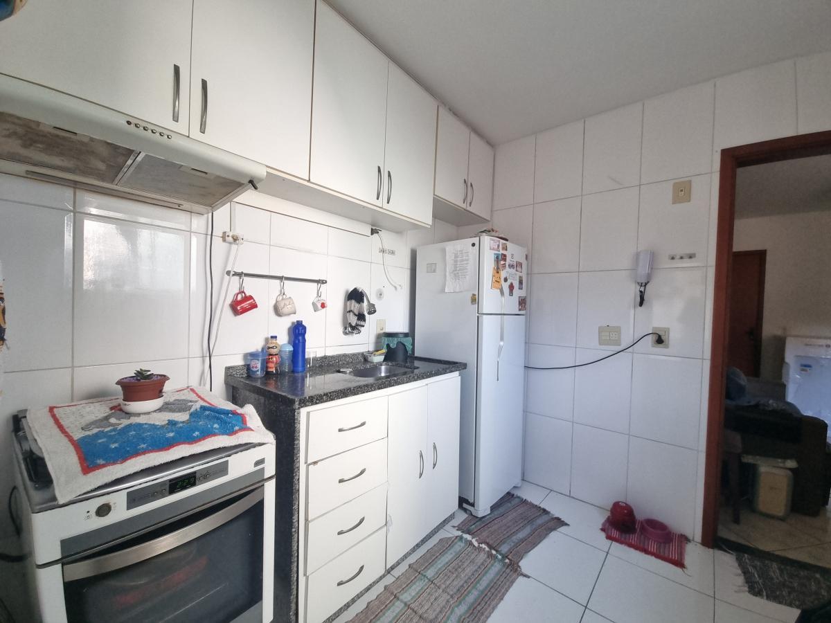 Apartamento à venda com 2 quartos, 55m² - Foto 16