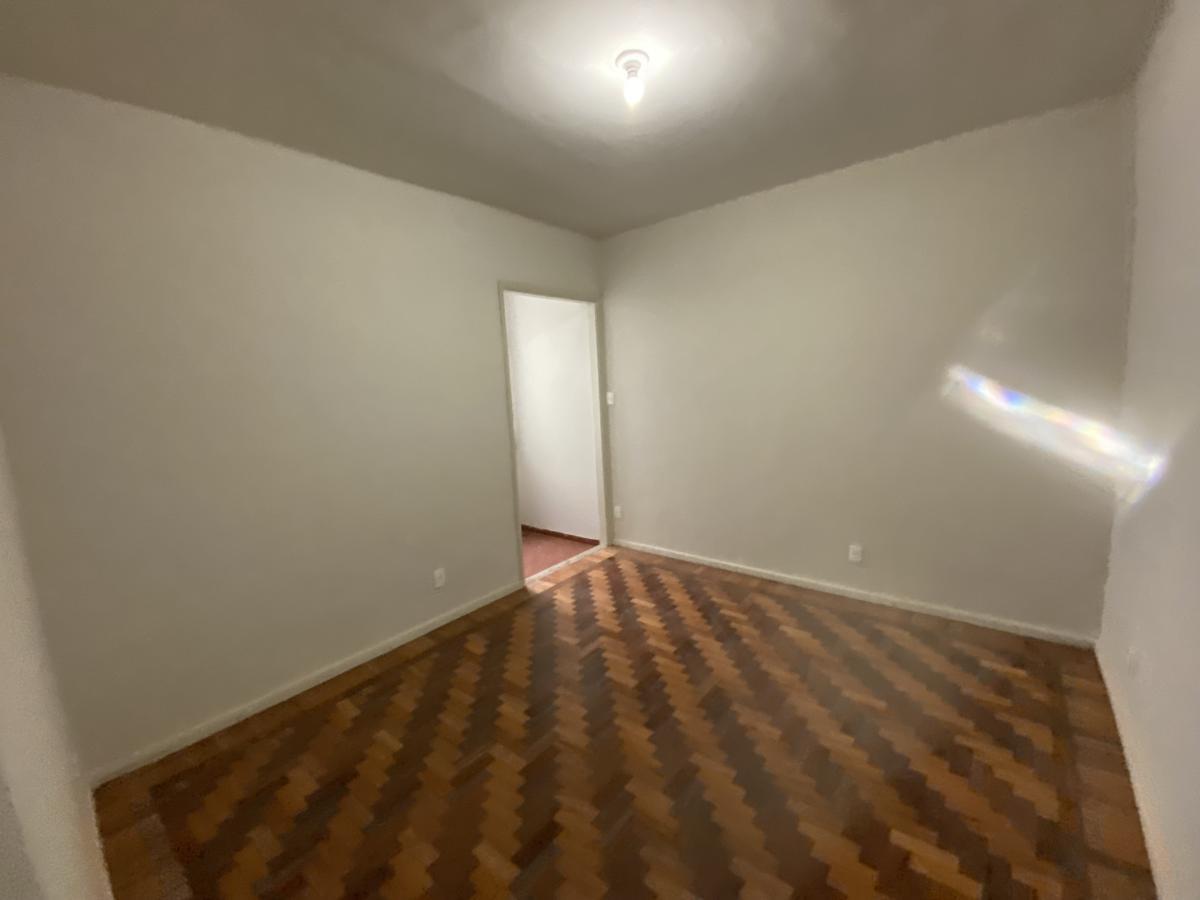 Apartamento à venda com 6 quartos, 223m² - Foto 14