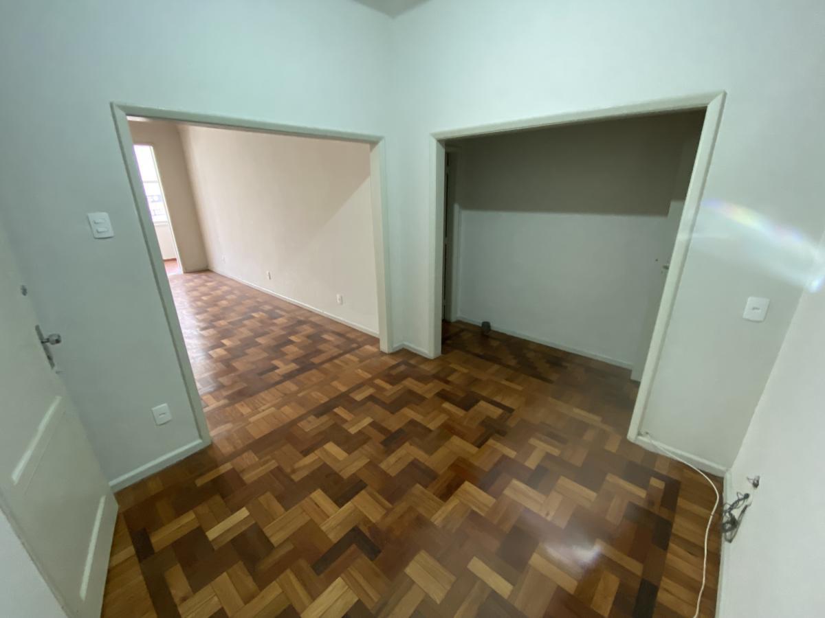 Apartamento à venda com 6 quartos, 223m² - Foto 15