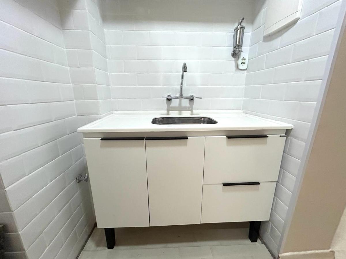 Apartamento à venda com 1 quarto, 41m² - Foto 6