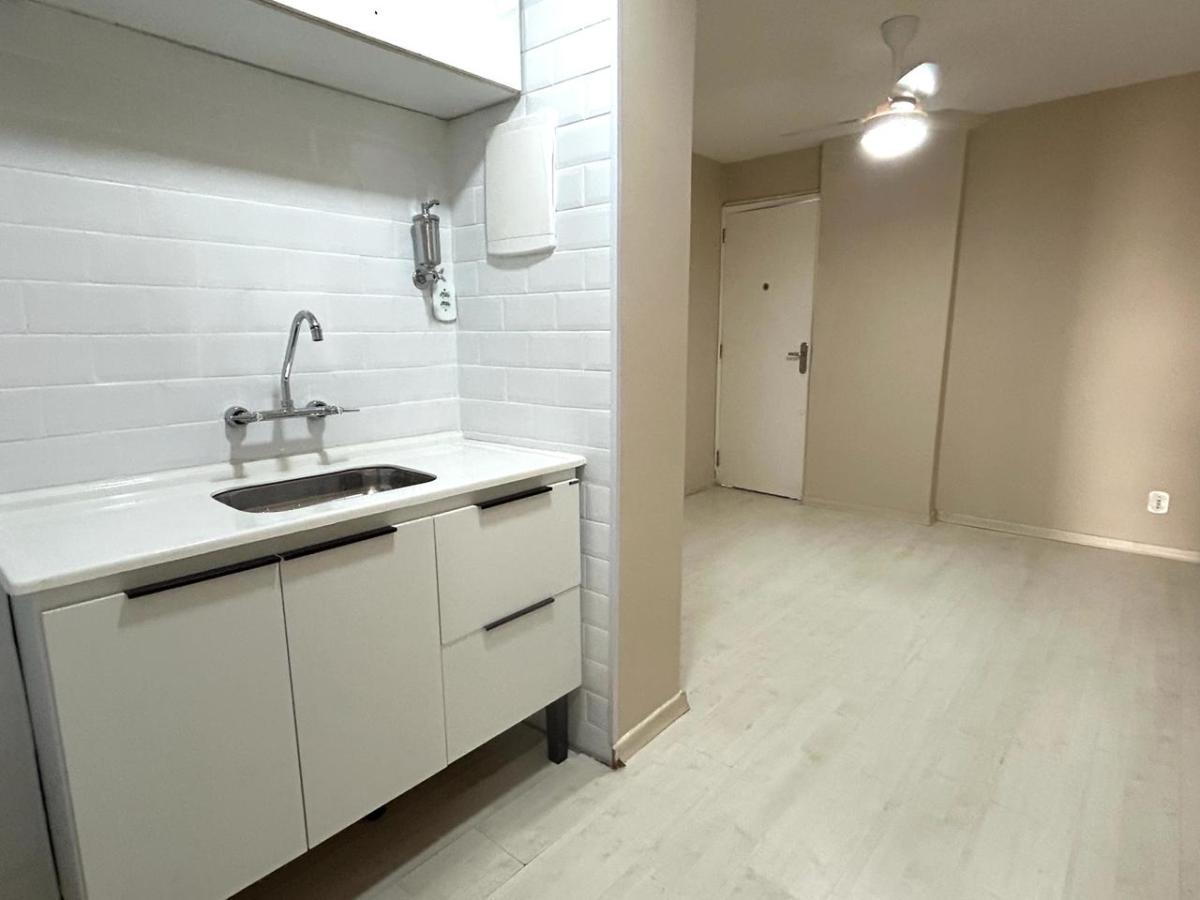 Apartamento à venda com 1 quarto, 41m² - Foto 8