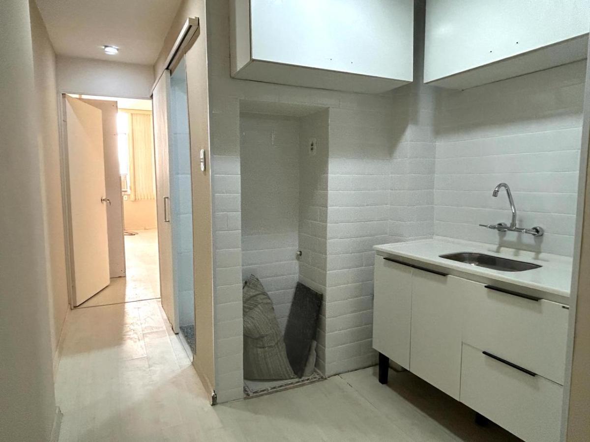 Apartamento à venda com 1 quarto, 41m² - Foto 11