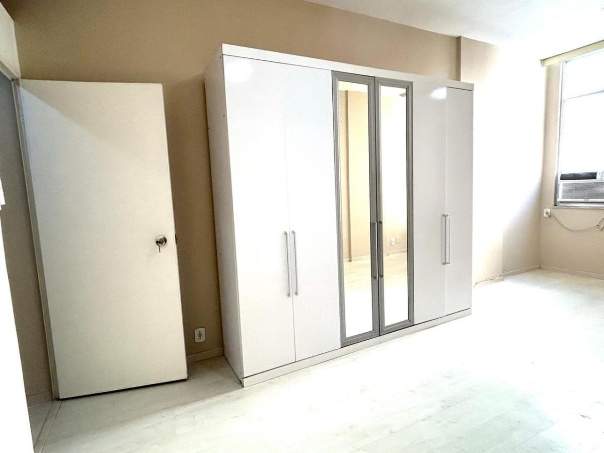 Apartamento à venda com 1 quarto, 41m² - Foto 13