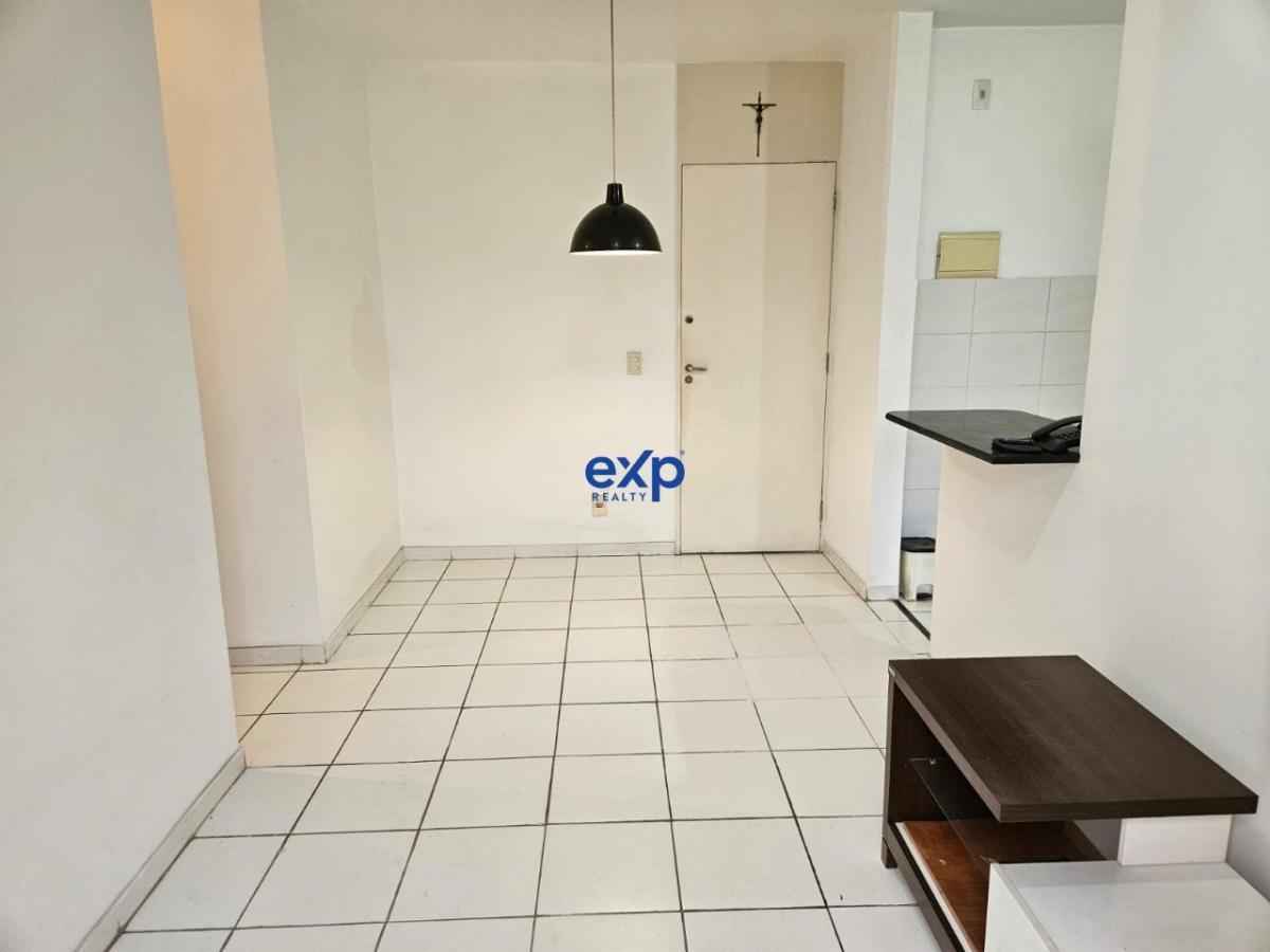 Apartamento à venda com 2 quartos, 46m² - Foto 7