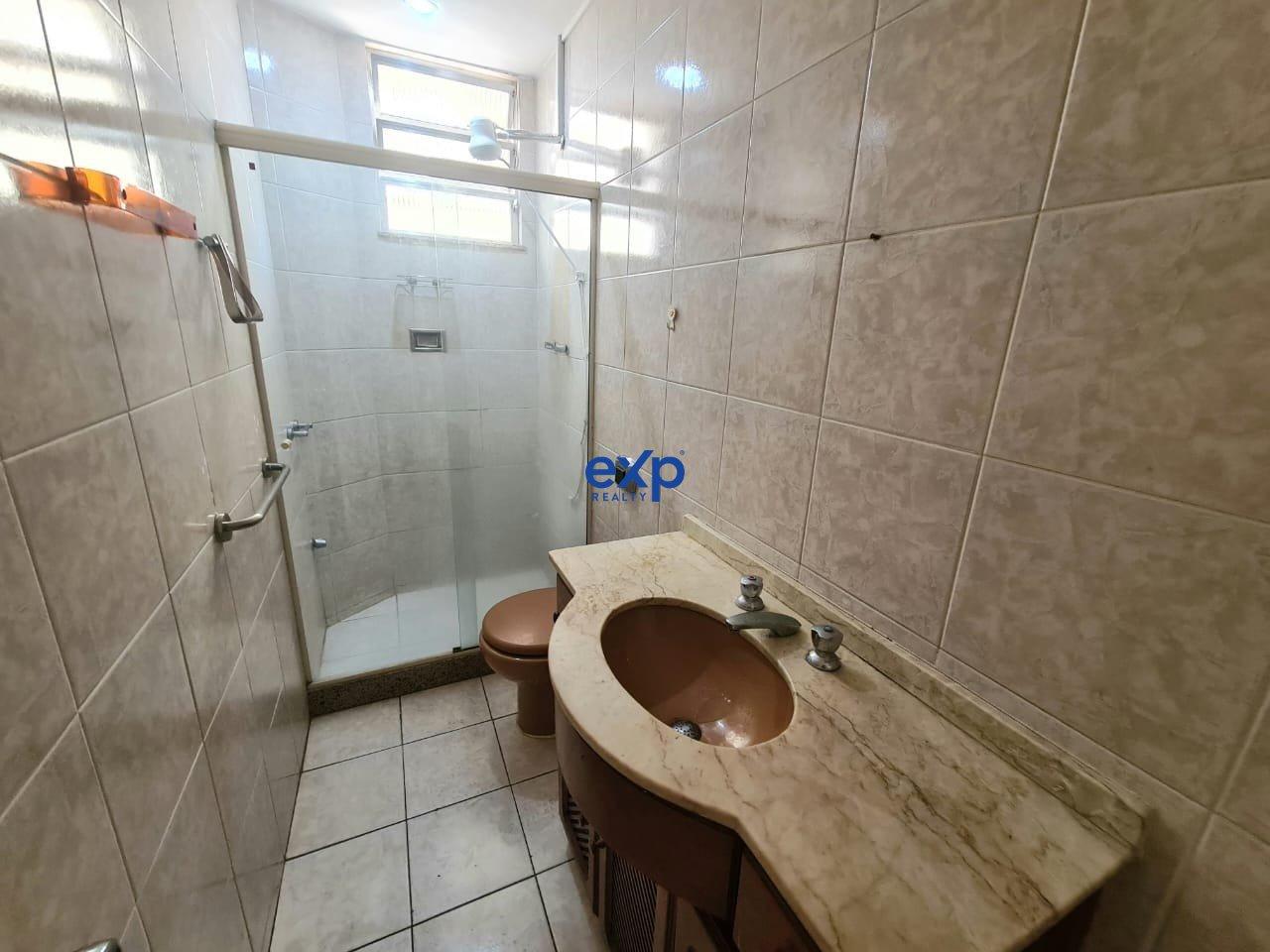 Apartamento à venda com 3 quartos, 120m² - Foto 12