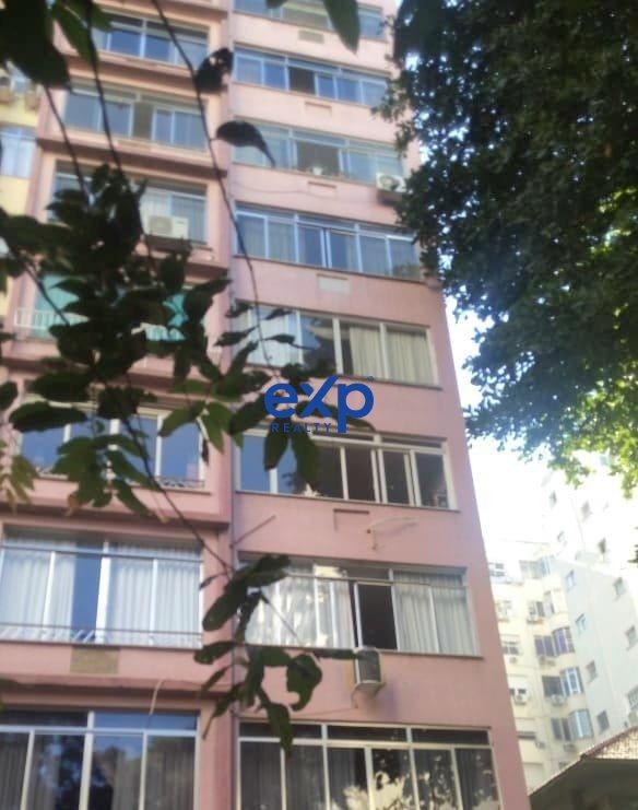 Apartamento à venda com 4 quartos, 186m² - Foto 2