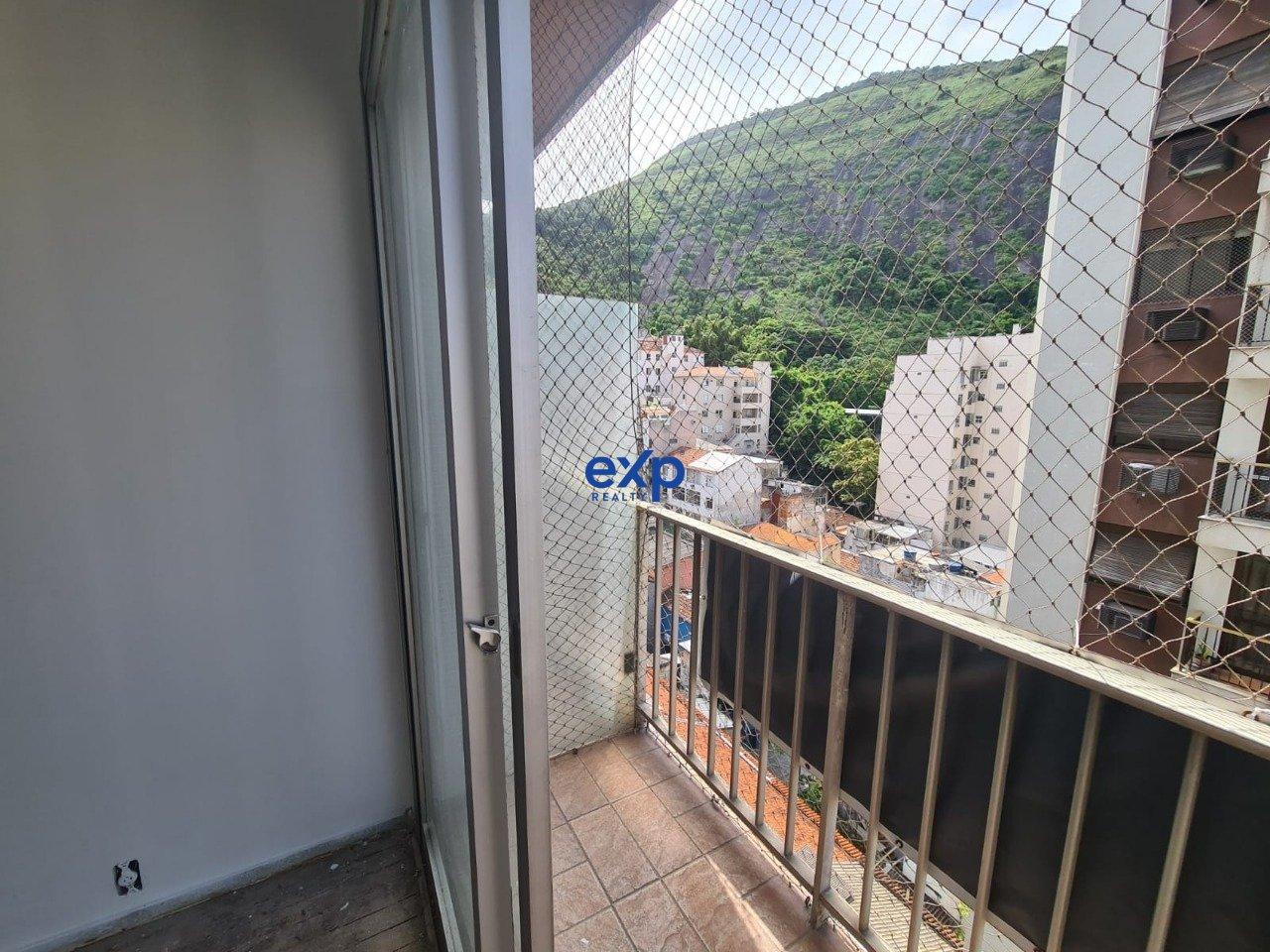 Apartamento à venda com 3 quartos, 83m² - Foto 15