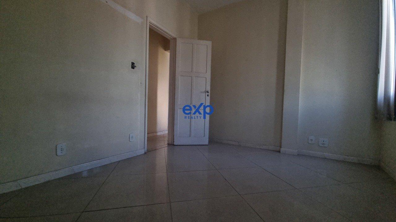 Apartamento à venda com 2 quartos, 71m² - Foto 16