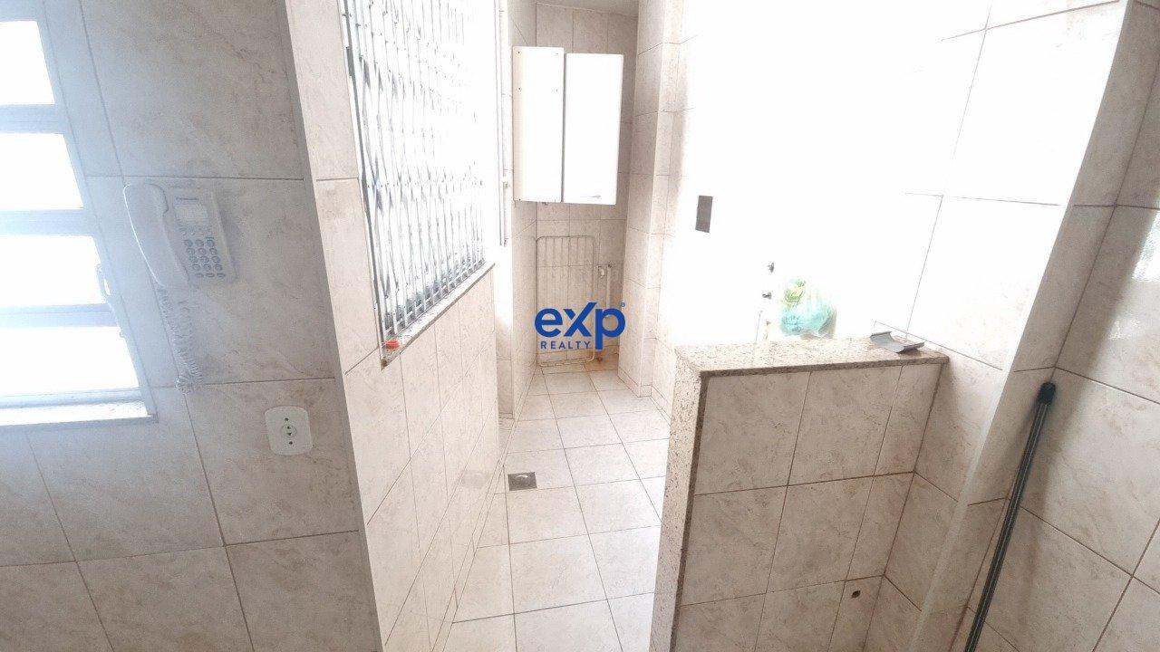 Apartamento à venda com 2 quartos, 71m² - Foto 23