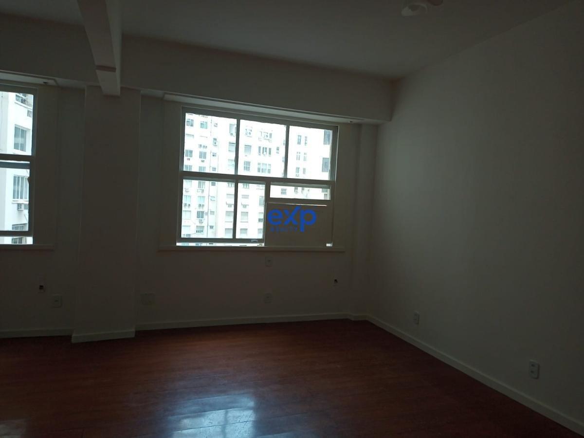 Apartamento à venda com 1 quarto, 55m² - Foto 8