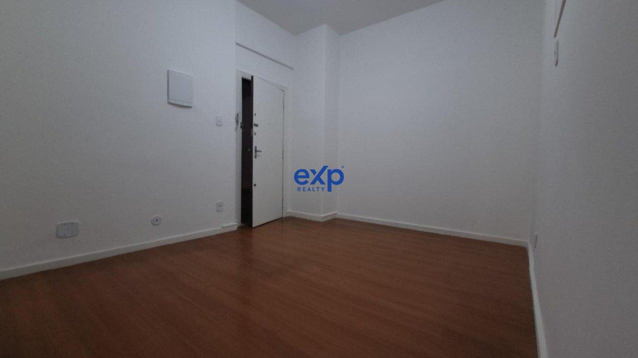 Apartamento à venda com 1 quarto, 55m² - Foto 20