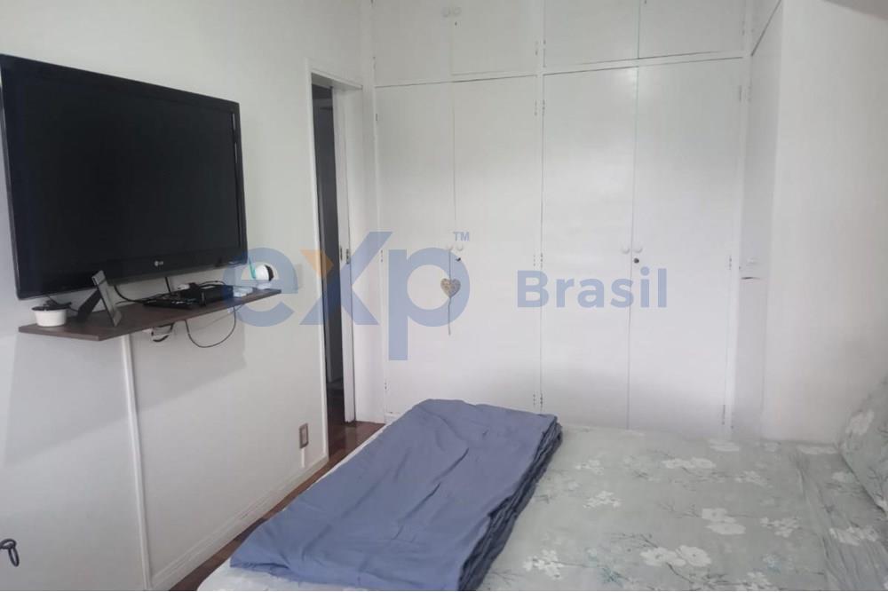 Apartamento à venda com 2 quartos, 77m² - Foto 2