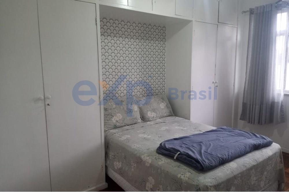 Apartamento à venda com 2 quartos, 77m² - Foto 4