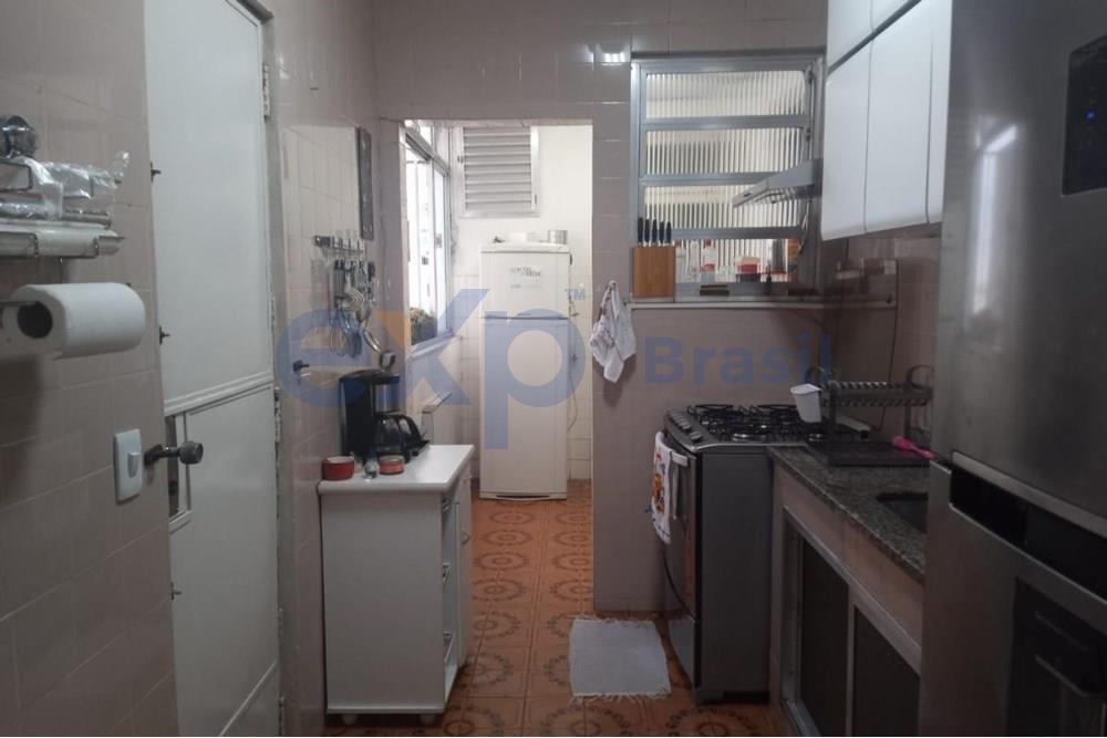 Apartamento à venda com 2 quartos, 77m² - Foto 9