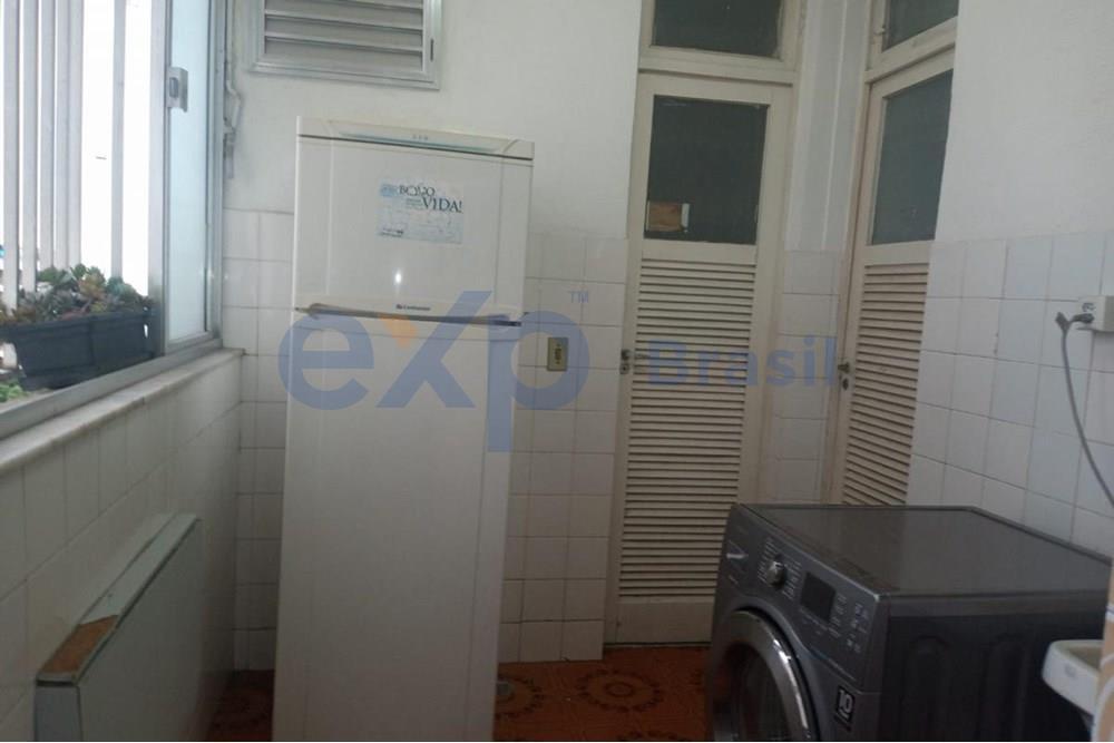 Apartamento à venda com 2 quartos, 77m² - Foto 12