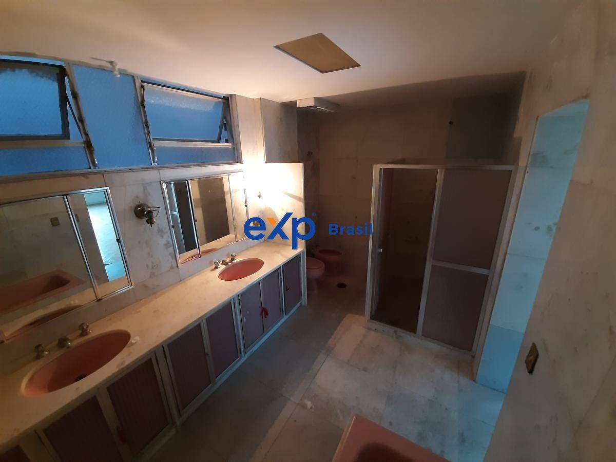 Apartamento à venda com 4 quartos, 370m² - Foto 14