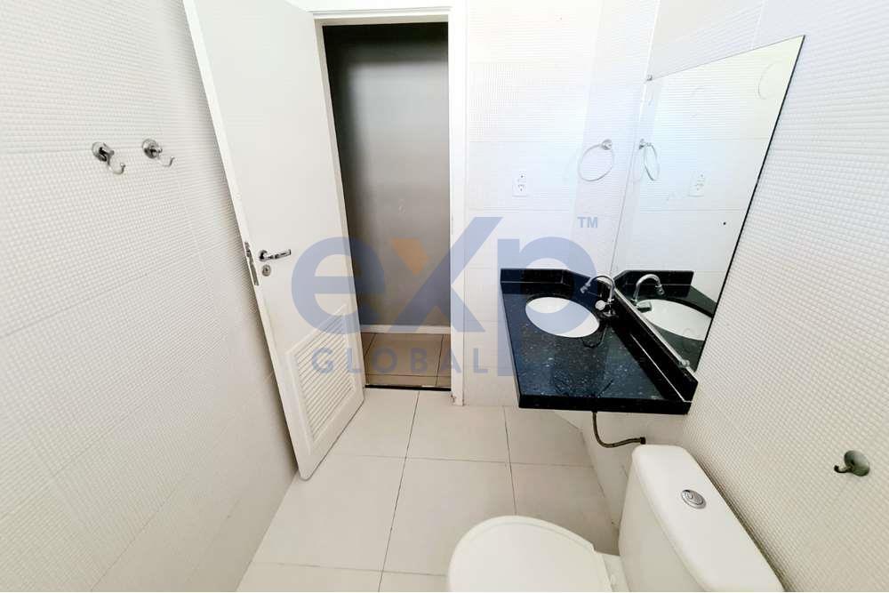 Apartamento à venda com 2 quartos, 67m² - Foto 17