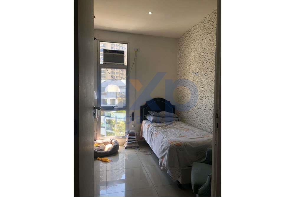 Apartamento à venda com 2 quartos, 80m² - Foto 13