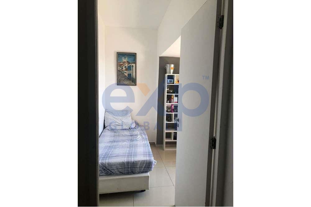 Apartamento à venda com 2 quartos, 80m² - Foto 17