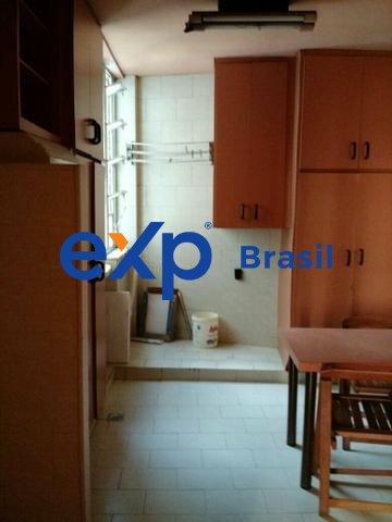 Apartamento à venda com 3 quartos, 90m² - Foto 1