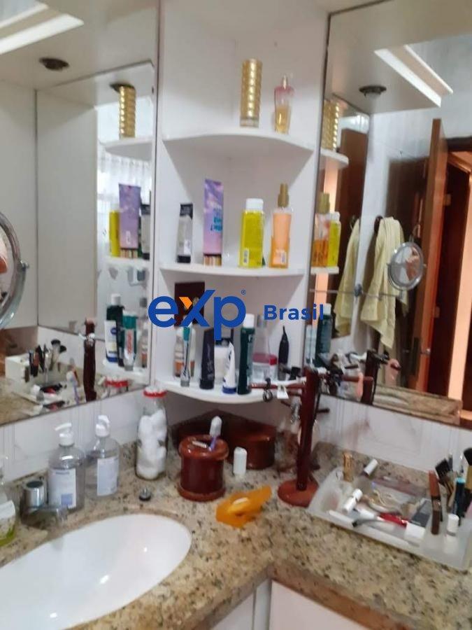 Apartamento à venda com 2 quartos, 75m² - Foto 4