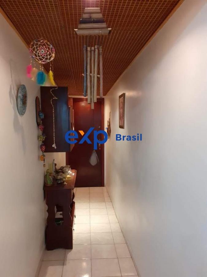 Apartamento à venda com 2 quartos, 75m² - Foto 8