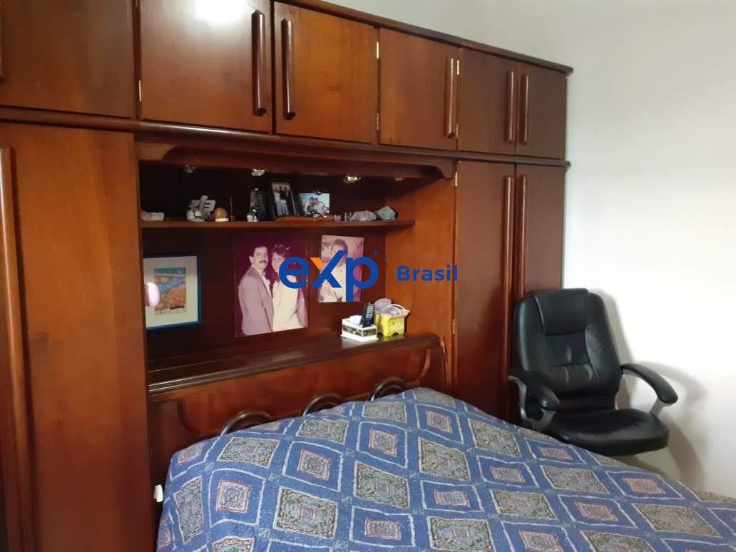 Apartamento à venda com 2 quartos, 75m² - Foto 6