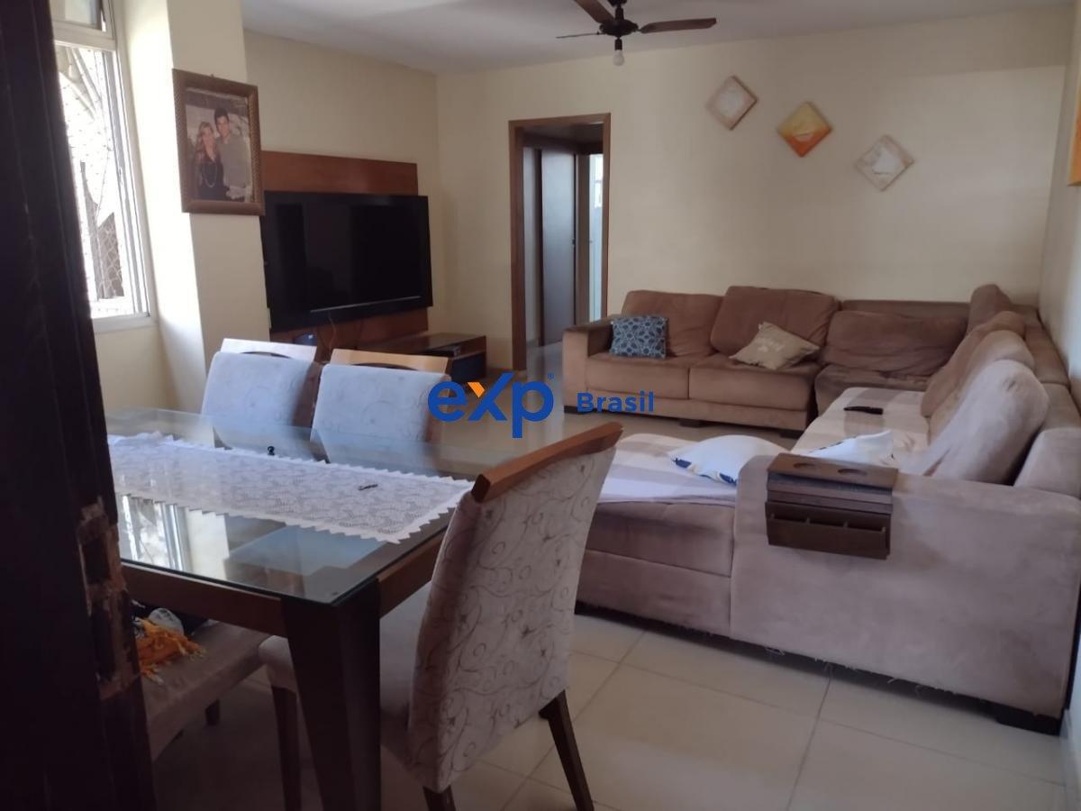 Apartamento à venda com 3 quartos, 180m² - Foto 5