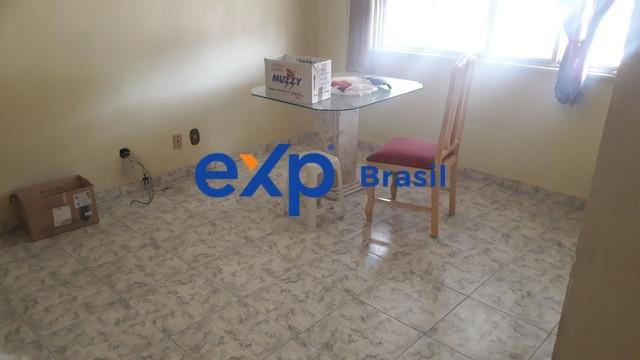 Apartamento à venda com 2 quartos, 70m² - Foto 5