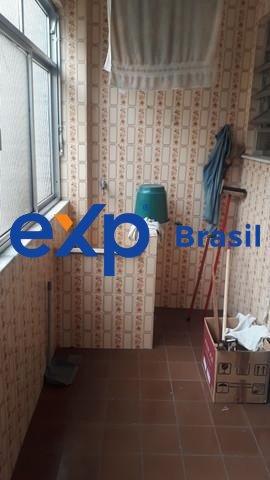 Apartamento à venda com 2 quartos, 70m² - Foto 12