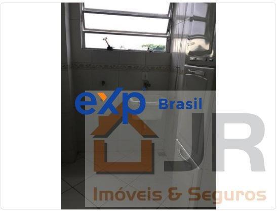 Apartamento à venda com 2 quartos, 64m² - Foto 15