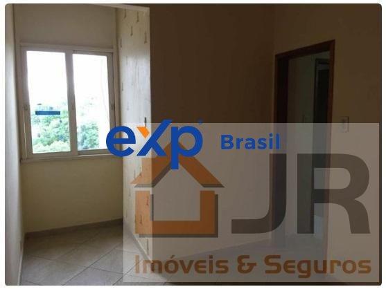 Apartamento à venda com 2 quartos, 64m² - Foto 14