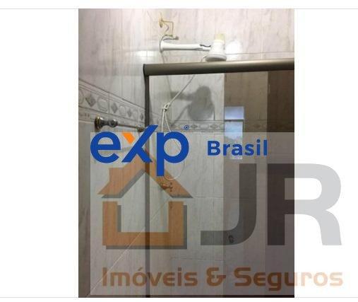 Apartamento à venda com 2 quartos, 64m² - Foto 18