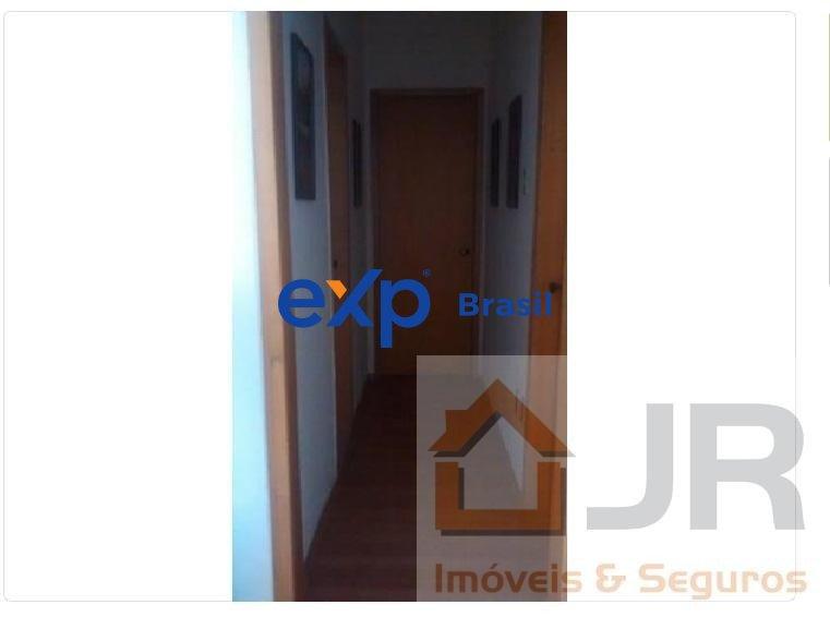 Apartamento à venda com 2 quartos, 90m² - Foto 4